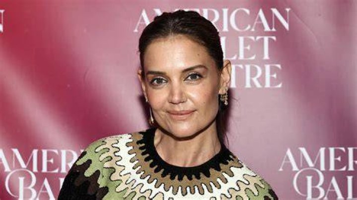 Katie Holmes Boyfriend: A Comprehensive Look Into Her Romantic Life